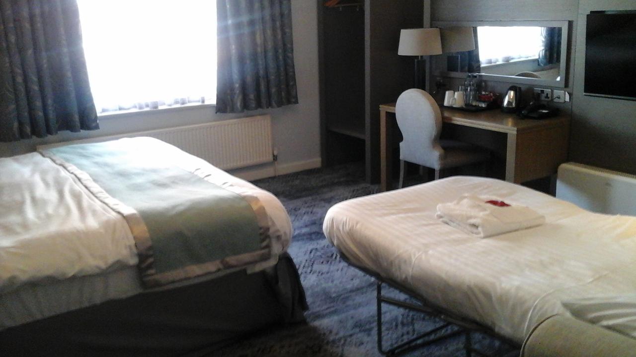 The Portland Hotel Wetherspoon Chesterfield Zewnętrze zdjęcie